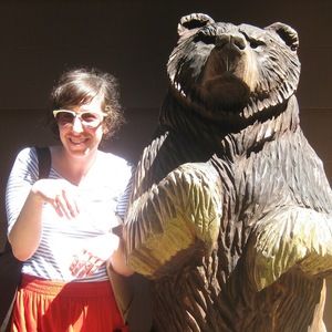 Meet your Posher, Emily